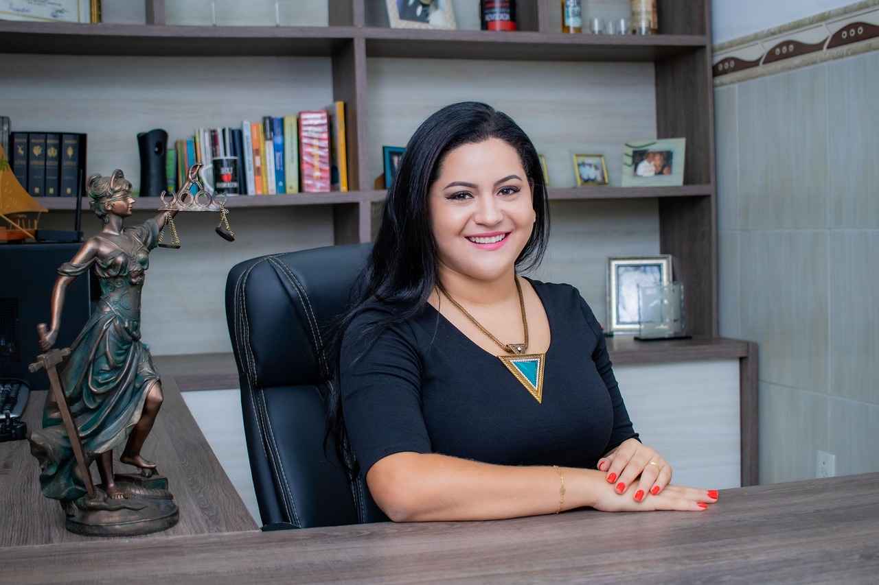 Ich wurde zu Unrecht verhaftet, was kann ich tun? 1 Verstehen Sie Ihre Rechte nach einer falschen Verhaftung